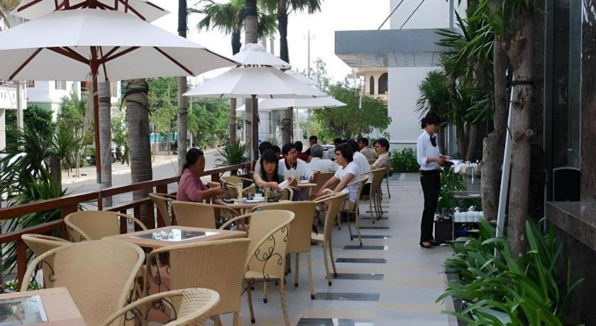 Kaya Hotel Туй Хоа Екстериор снимка